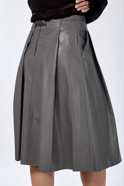 Юбка из экокожи с складками и карманами Klever 225 серебро - фото 8