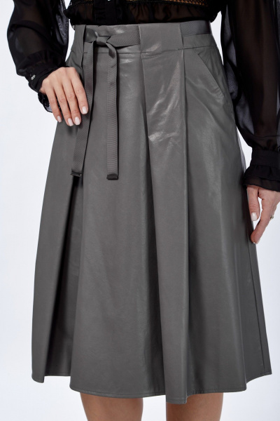 Юбка из экокожи с складками и карманами Klever 225 серебро - фото 7