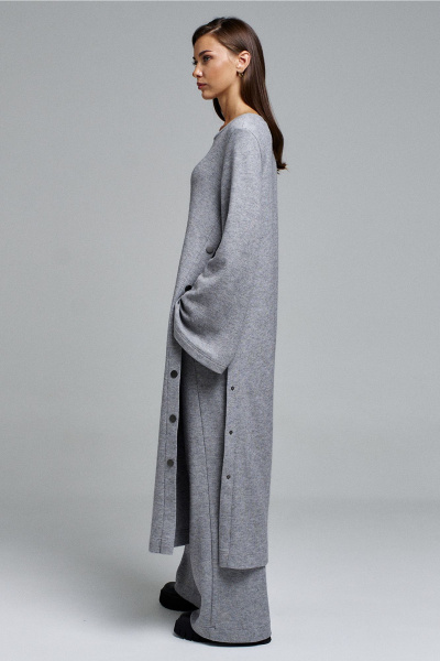 Платье-туника А-силуэта длинное с сердцем и кнопками Butеr 2908 серый - фото 13