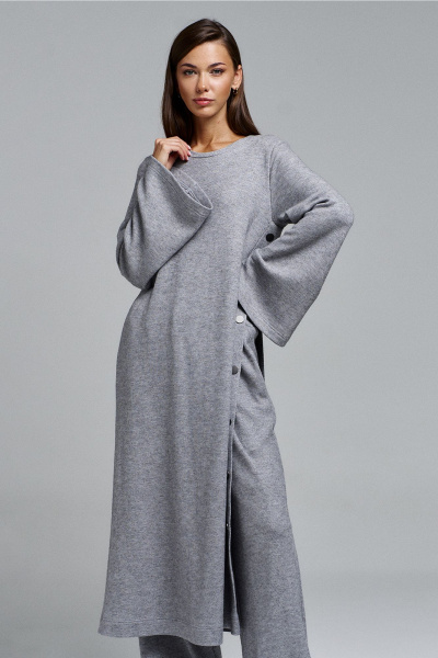Платье-туника А-силуэта длинное с сердцем и кнопками Butеr 2908 серый - фото 11
