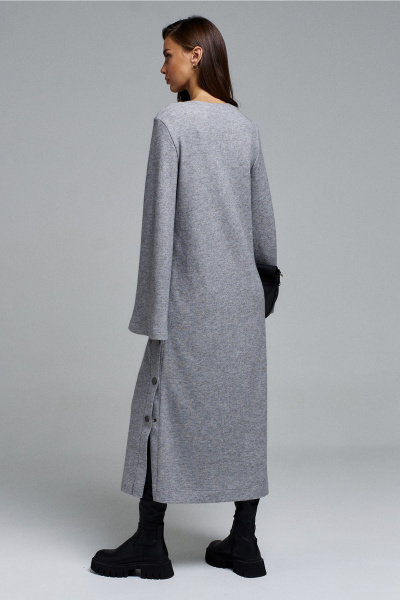 Платье-туника А-силуэта длинное с сердцем и кнопками Butеr 2908 серый - фото 2
