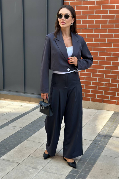 Широкие свободные брюки из костюмной ткани с карманами AURA otd 4151 - фото 5