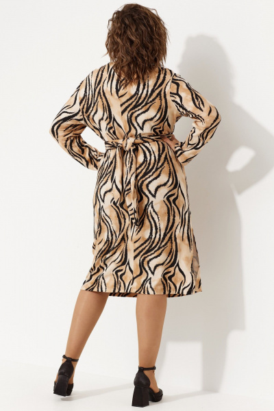 Демисезонное платье с анималистичным принтом из трикотажа BegiModa 1042 лео - фото 12