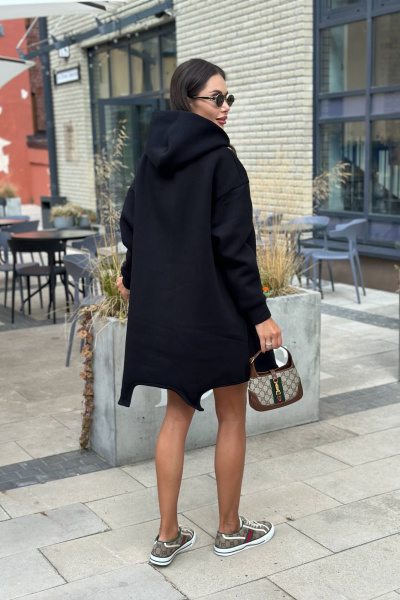 Демисезонное оверсайз платье с капюшоном и начёсом AURA otd 3280 - фото 3