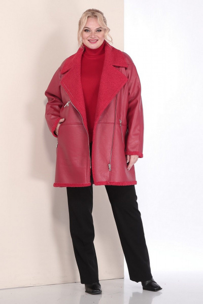 Пальто женское двубортное из экокожи с кокеткой и рельефами Celentano 2080.1 алый - фото 2