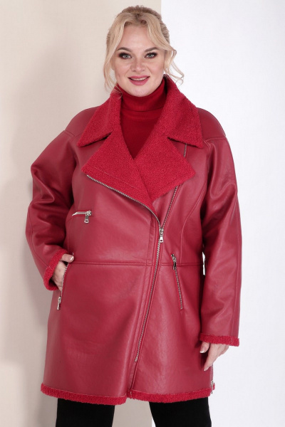 Пальто женское двубортное из экокожи с кокеткой и рельефами Celentano 2080.2 алый - фото 10