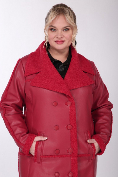 Пальто женское длинное двубортное из экокожи с кокеткой Celentano 2081.2 алый - фото 14