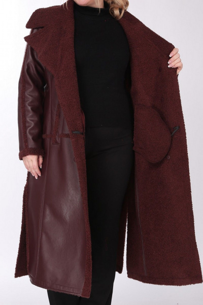 Пальто женское длинное двубортное из экокожи с разрезами Celentano 2081.2 шоколад - фото 3