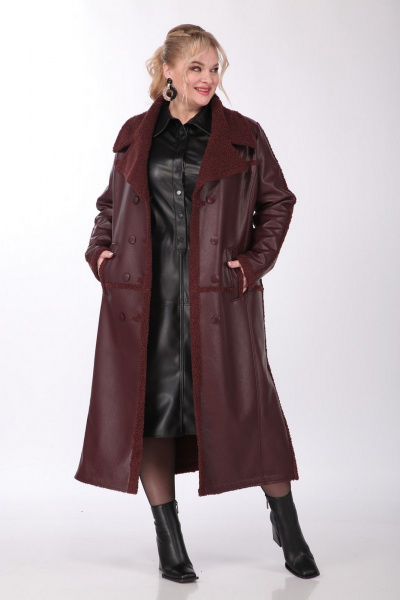Пальто женское длинное двубортное из экокожи с разрезами Celentano 2081.2 шоколад - фото 2