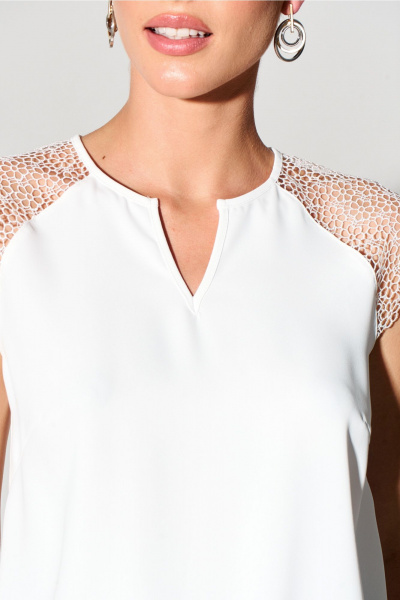 Блуза из легкой ткани с рукавами из кружева и разрезом FOXY FOX 1685 молочный - фото 5