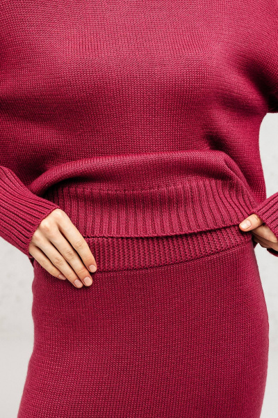 Демисезонный костюм 2-ка из эластичного трикотажа Romgil 893ШТЗ брусничный - фото 4