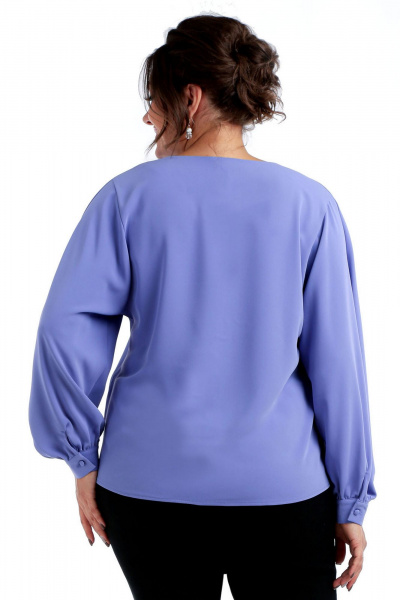 Летняя элегантная блузка с регланом и декоративными пуговками Таир-Гранд 62438 лаванда - фото 2