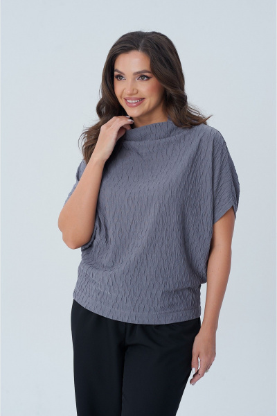Блуза свободного силуэта с спущенным плечом и воротником AXXA 141 А - фото 3