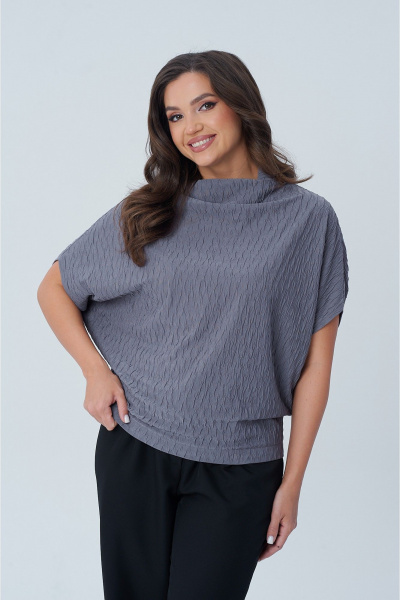 Блуза свободного силуэта с спущенным плечом и воротником AXXA 141 А - фото 1