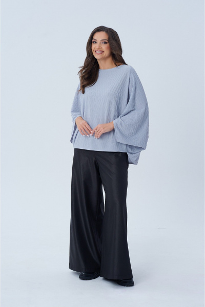 Блуза оверсайз с вырезом лодочка и спущенными плечами AXXA 142 А - фото 2