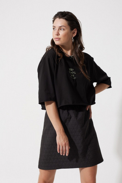 Футболка укороченная с минималистичной печатью MG Wear 2195 черный - фото 2