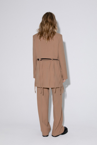 Комплект из жакета, майки и брюк палаццо PiRS 4973 бежевый+черный - фото 9