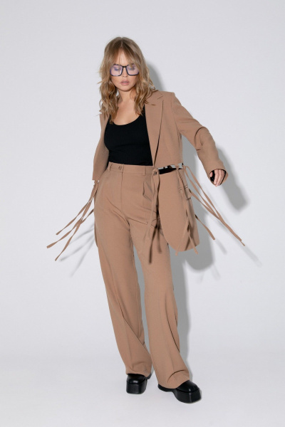 Комплект из жакета, майки и брюк палаццо PiRS 4973 бежевый+черный - фото 3