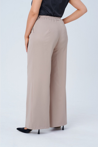 Бежевый костюм жакет и брюки из текстиля с карманами Anelli 1398 овсяное_печенье - фото 5