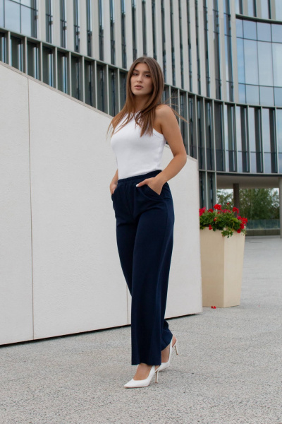 Синие брюки палаццо с защипами и высоким поясом Legend Style P-015 темно-синий - фото 5