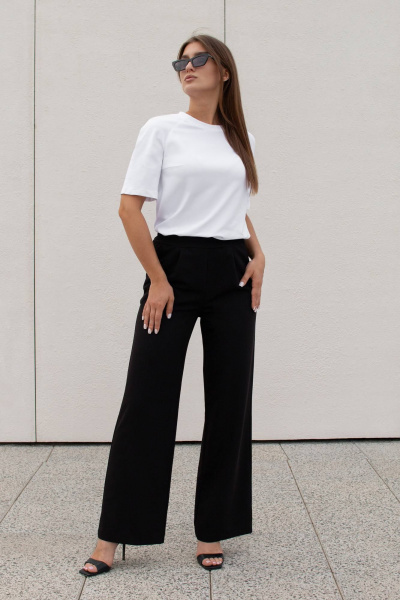 Черные брюки палаццо из струящейся ткани для повседневного образа Legend Style P-015 черный - фото 1