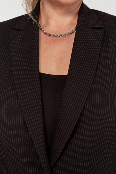 Классический костюм из полосчатого текстиля с брюками и жакетом Algranda А4020 - фото 6