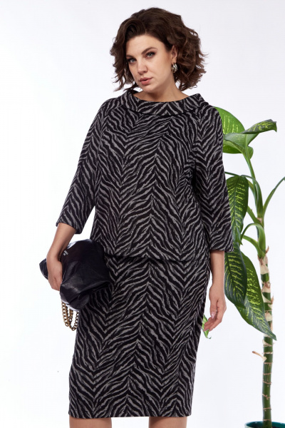 Деловой костюм блузка и юбка в стиле Old Money из трикотажа Anastasia 1148 черно-серый - фото 14