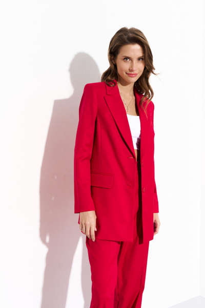 Жакет прямого силуэта с карманами и рельефами из текстиля Luitui R3012 красный - фото 6