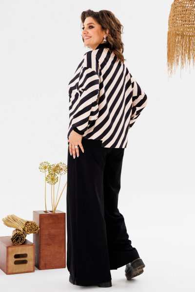 Костюм бежевый женский с жакетом и брюками Romanovich Style 2-2718 чёрный/беж - фото 10