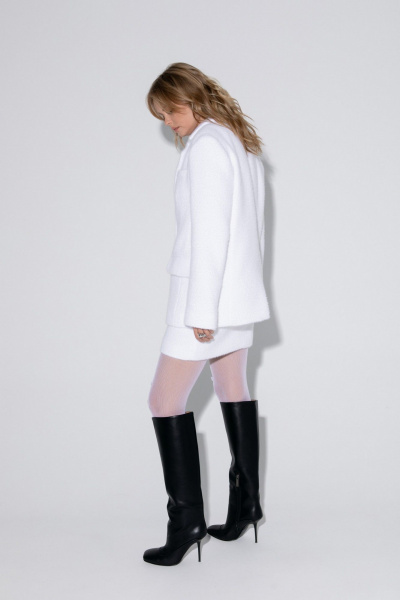 Оверсайз жакет из фактурной ткани с пиджачным воротником PiRS 5065 белый - фото 5