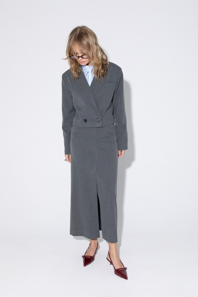 Костюм-двойка из оверсайз жакета и макси-юбки с разрезом PiRS 5358 графит - фото 9