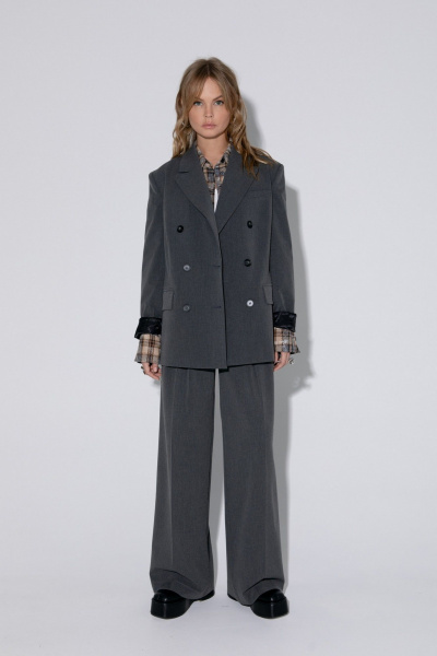 Костюм-двойка с свободным жакетом и брюками-палаццо PiRS 5373 серый - фото 1