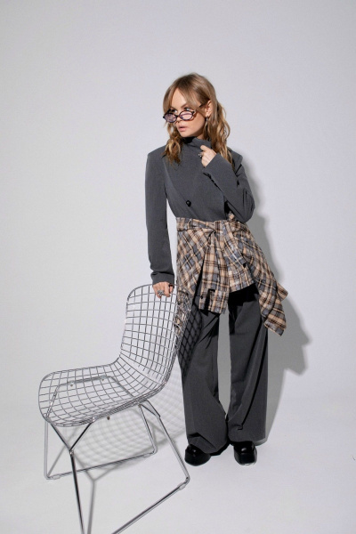 Костюм-двойка с свободным жакетом и брюками-палаццо PiRS 5373 серый - фото 5