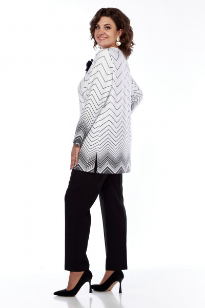 Демисезонный трикотажный блузон с разрезами и брошей Abbi 4048 - фото 9