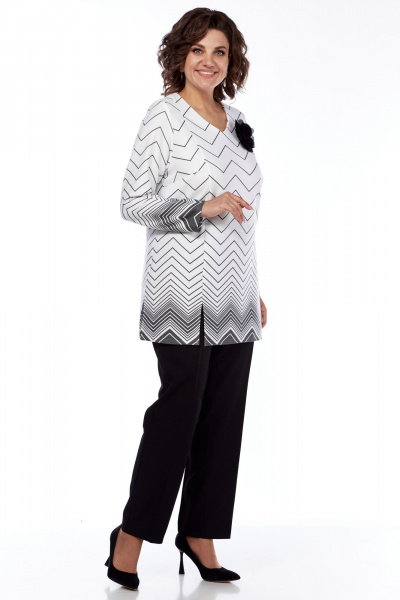 Демисезонный трикотажный блузон с разрезами и брошей Abbi 4048 - фото 7