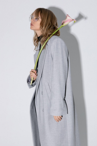 Миди-пальто оверсайз с расширенным плечом из ткани с рисунком PiRS 5449 серый - фото 5