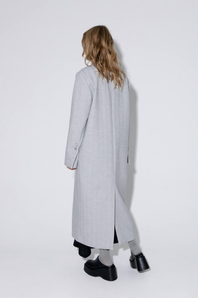 Миди-пальто оверсайз с расширенным плечом из ткани с рисунком PiRS 5449 серый - фото 3