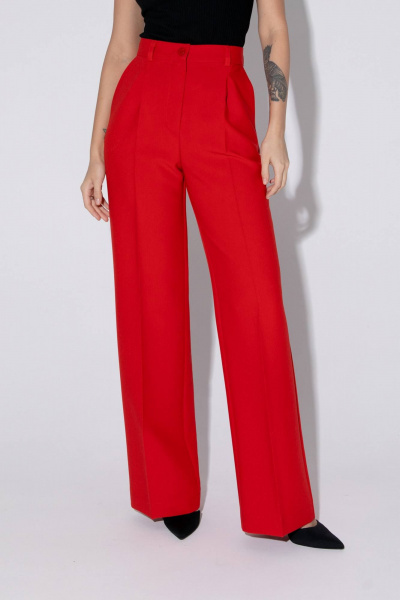 Костюм-двойка свободный жакет и брюки со стрелками PiRS 5473 красный - фото 7