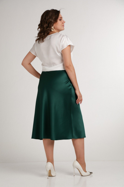 Зеленая юбка из сатина по косой с молнией сбоку Takka Plus 24-236 - фото 9