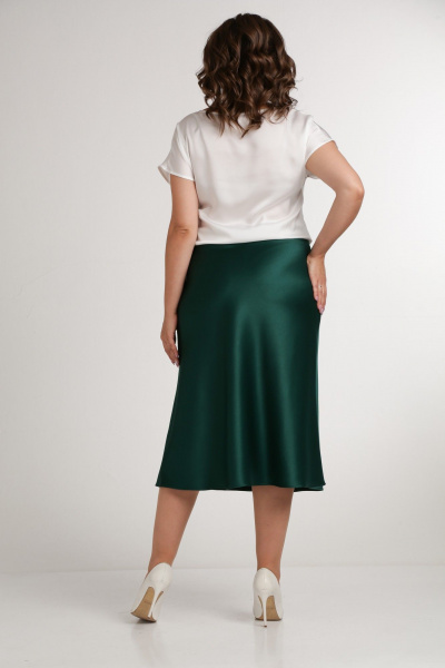 Зеленая юбка из сатина по косой с молнией сбоку Takka Plus 24-236 - фото 8