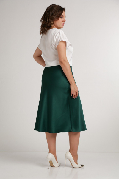 Зеленая юбка из сатина по косой с молнией сбоку Takka Plus 24-236 - фото 6