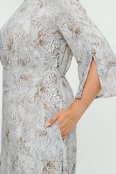 Платье с подрезом под грудью и завязками на боках La rouge 5471 серо-бежевый-набивной - фото 6