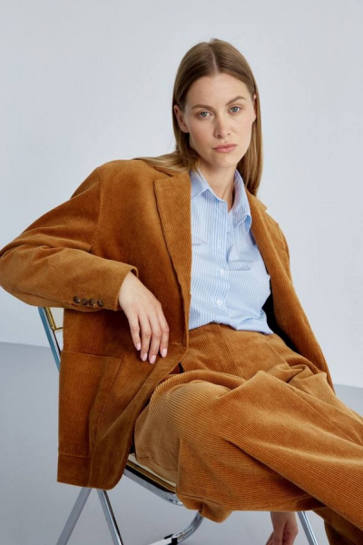 Модный свадебный жакет из хлопкового вельвета с англицким воротником Elady 4482 карамель - фото 4