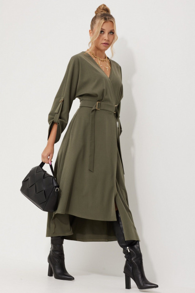 Деловое платье с запахом и асимметричной юбкой AMUARt 1016-1 хаки - фото 21