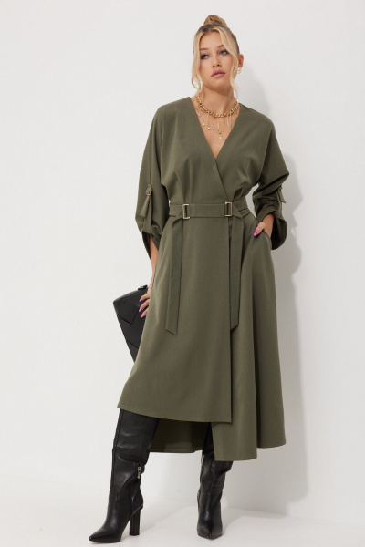 Деловое платье с запахом и асимметричной юбкой AMUARt 1016-1 хаки - фото 11