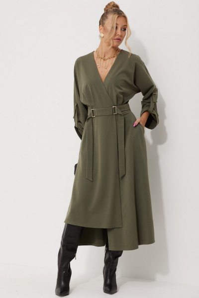 Деловое платье с запахом и асимметричной юбкой AMUARt 1016-1 хаки - фото 10