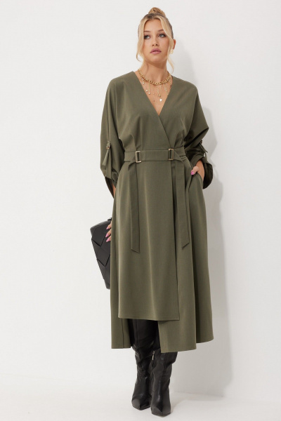 Деловое платье с запахом и асимметричной юбкой AMUARt 1016-1 хаки - фото 9