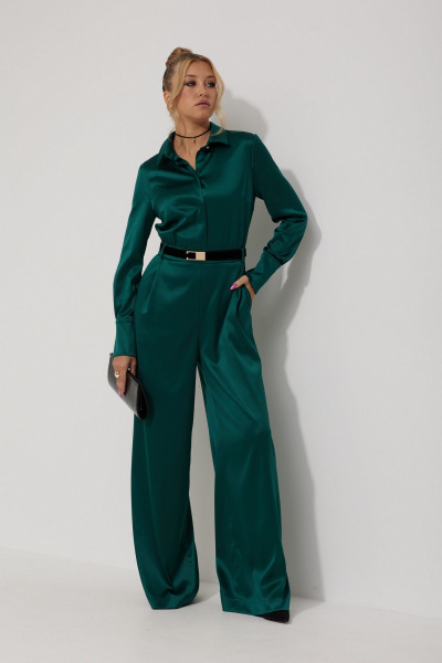 Комбинезон AMUARt 1017-1 изумруд - фото 1