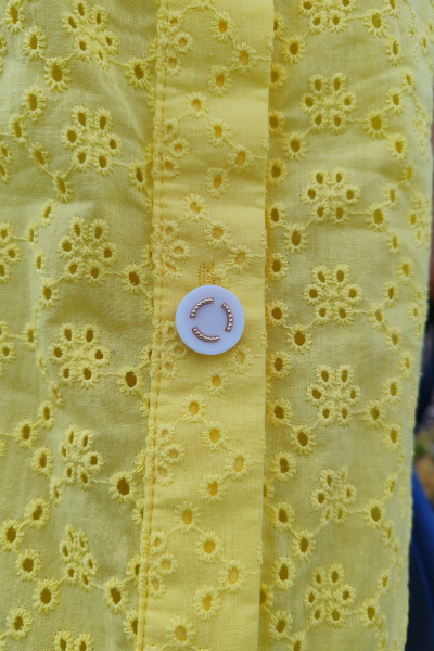 Блуза из хлопка и ришелье с воланами и карманами SMilaLine М-2407 желтый - фото 3