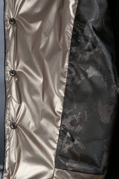 Куртка демисезонная плащевая с капюшоном и рельефами Диомант 1994 черный - фото 11